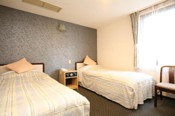 Nagano Plaza Hotel Room photo