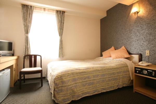 Nagano Plaza Hotel Room photo